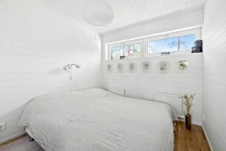 Modern Archipelago Cabin With Hot Tub On Timrarön - 3