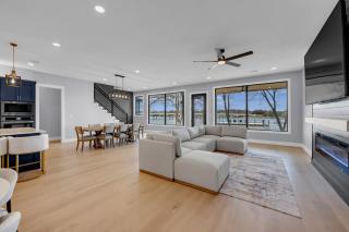 Kingsland LakeLBJ waterfront - 8