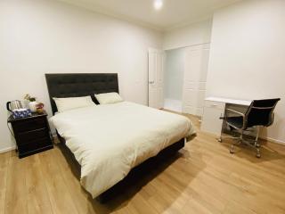 Cozy, Relaxing & Welcoming Stay - 0