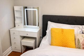 Executive 4-Bed Luxury Detached in Oakville - Prime location - 6