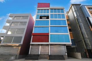 Townhouse Madhyamgram Chowmatha Bus Terminal Kolkata Formerly Star Guest House - Dohāri - 0