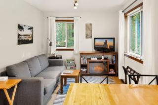 Little Bear Cabin at Raven's Moon - Ucluelet - 3