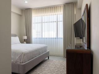 Beautiful apartment just 3 blocks from the beach - 2