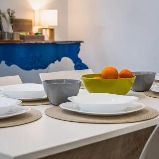 Palazzo Ducoss - Apt 5 - Three Bedroom Two Bathroom - 4