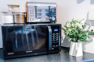 Two BR Apt By Eason Stays Short Lets Sheffield - 2