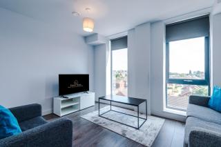 One BDR Apt By Eason Stays Short Lets Liverpool - 2