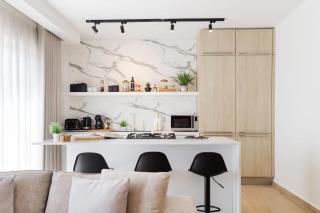 Penthouse Private Pool & Sea Views - 8