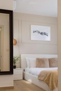 Penthouse Private Pool & Sea Views - 3