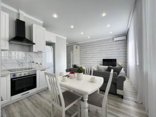 LUX двухкомнатная квартира в новом ЖК - 0