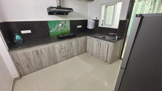 Private Room in Golf View Apartments - 2