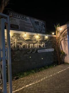 Khayyira Hotel Syariah Lumajang - 8