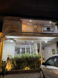 Khayyira Hotel Syariah Lumajang - 9