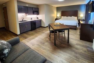 Park Inn by Radisson Ortonville - 5