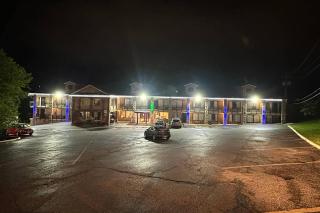 Suburban Studios Branson On The Strip - 9