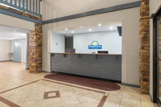 Days Inn by Wyndham Coffeyville, Kansas - 6