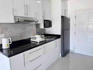 Pattaya beach view talay 6 by Sunshine - 7