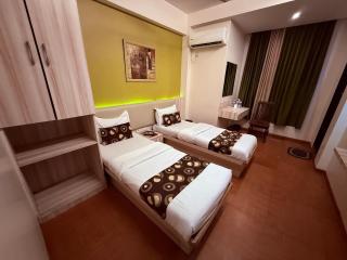 Hotel Alka Residency - Thane - 9