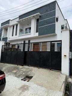 2BR Cozy Lekki Apartment, Wi-fi, Inverter, AC - 8