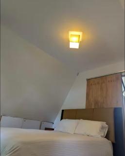 Comfy 2BR cottage - 6