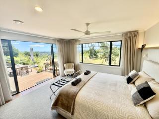 Redwood Vista - Essential Serenity - 7