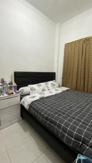 Green Pramuka Apartemen By Qyuh - 8