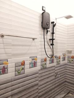 River Side Holiday Inn - 3