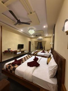 Aarkay Resort Dandeli - 3