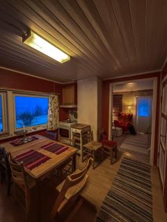 Charming traditional Norwegian Cabin in Lyngen - 4