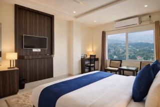 The Bliss Valley Resort # Big Parking # Near Market # Top Rated # Most Awarded # Premium Rooms # Property Of The Year # - 8