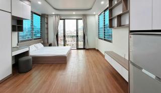 Tay Ho Home & Arpartment - 0