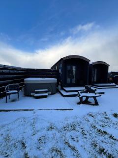 Hot Tub Haven Farr North 2 - 9