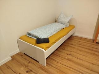 New flat for 7 Special price per month 4 Rooms - 6