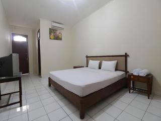 SPOT ON 2426 Hotel Aget Jaya Ii - 9