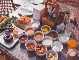 Galleu Hill Resort By LA Riqueza Hotels - Top Selling - Mountain View Rooms - Near to Adventure Park - 1