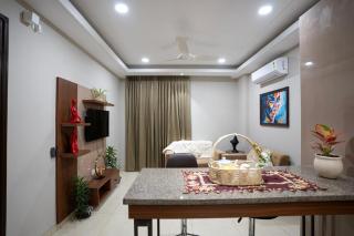 Suverra Boutique Studio Apartment - 1