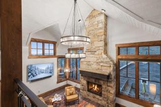 1138 Skiers Heaven! Luxury Home close to Park City Mountain! Two Hot Tubs & Gorgeous Outdoor Space! home - 1