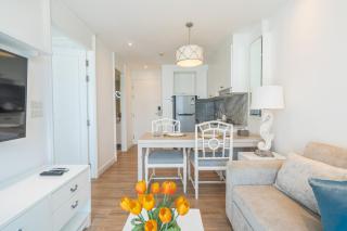 Seavale patong phuket - 1