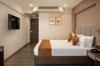 Classik Fort Inn & Suites - 1