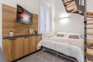 Stylish Loft with Private Garage near Ghirlandina - 1