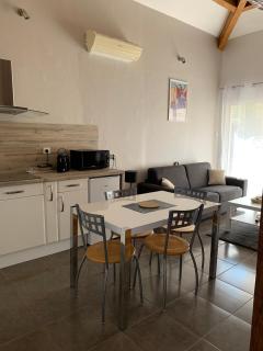 LE SIGOU - Studio avec chambre sur Mezzanine, Jardin et parking sécurisé - 7