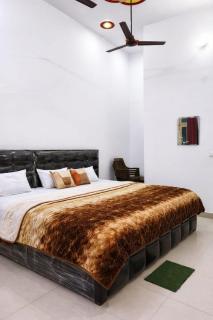 Ma vindhyavasini Atithi Bhavan - 8