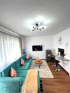 Arabella Luna- Stylish Studio near Panafric and CBD - 4