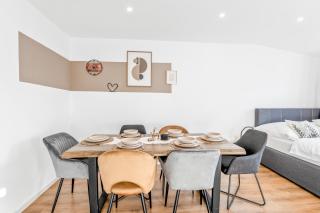 Charmantes Apartment in Dettingen an der Erms - 5