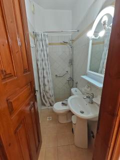 Avlonitis Rooms - 1