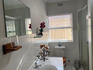 Shalom On The Bay - 4