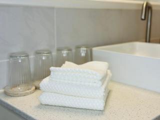 2 Bed Room Apartment in Brisbane City - 5