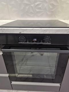 Захисників України - 3