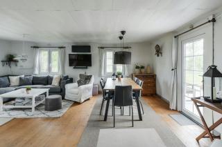 Swedish Cottage By Forest And Lake In Småland - 2