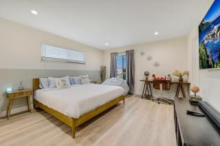 Spacious 4BR Family Home, 20 Min to Disneyland, Free Parking - 8