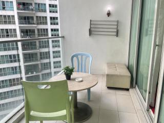 Spritz Empire Regalia Suites & Residence - 8